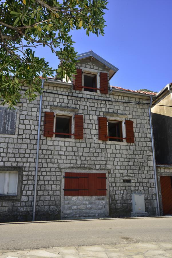 A Hundred Olive Trees Apartments Kotor Eksteriør billede