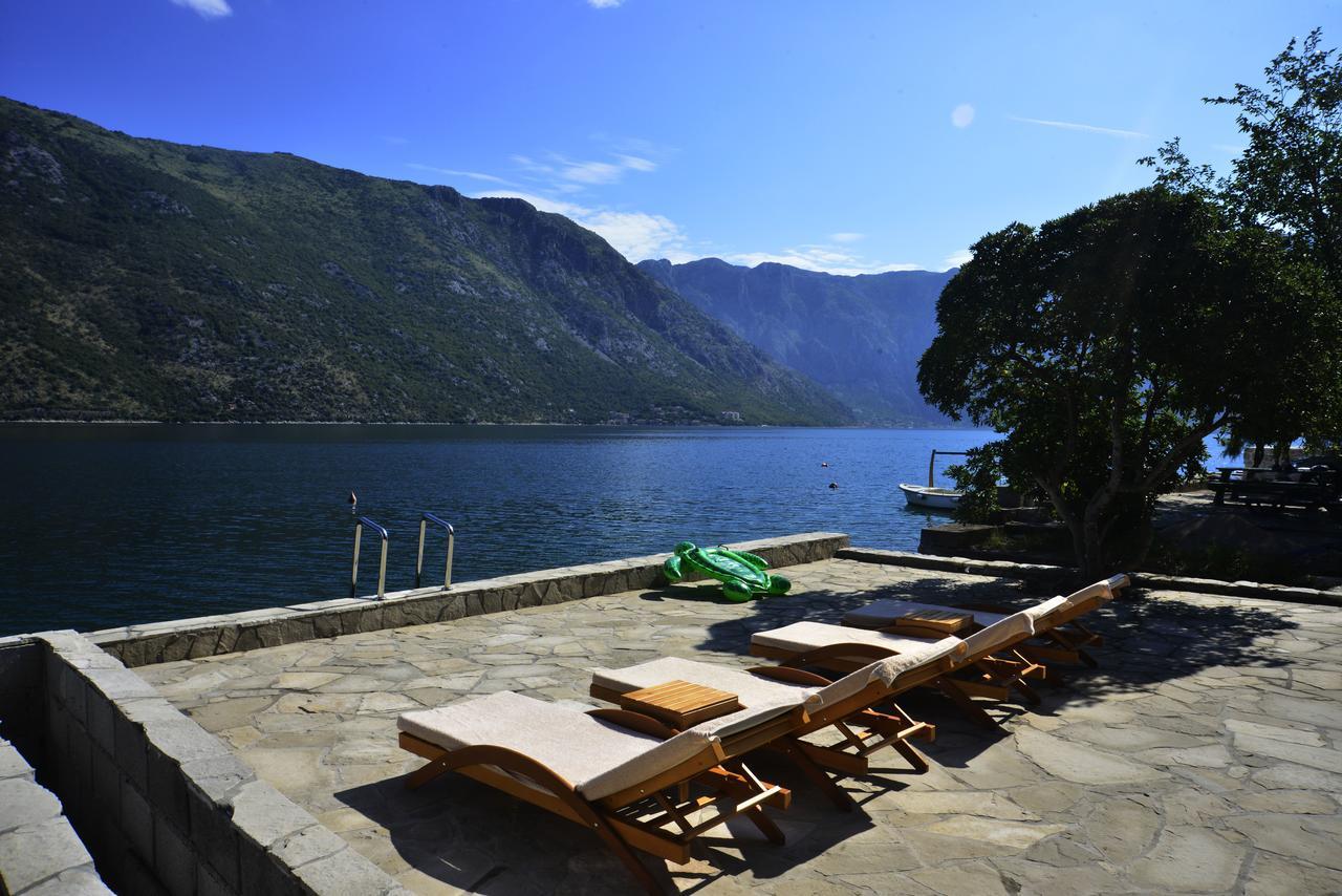 A Hundred Olive Trees Apartments Kotor Eksteriør billede